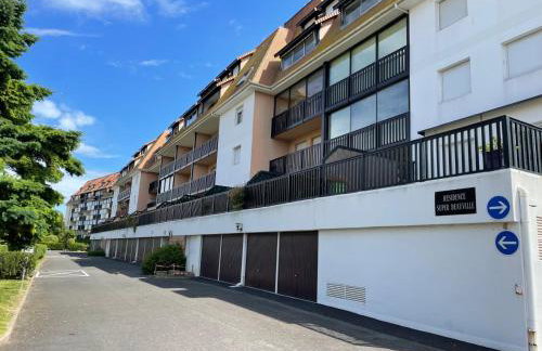 Super Deauville appartement 2 pièces cosy proche plage plein sud - Foto 16