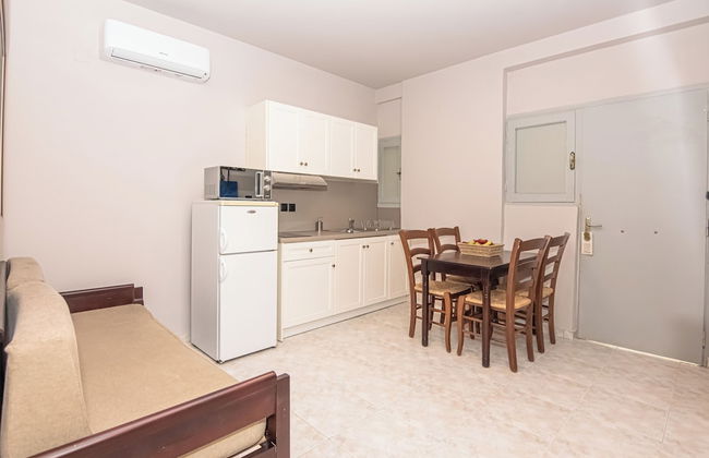 Talos Hotel Apartments - Photo 23