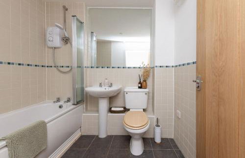 Sunny 1 bedroom apartment, Ocean house, East wittering - Foto 16