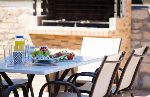 Villas Roumeli - Photo 17