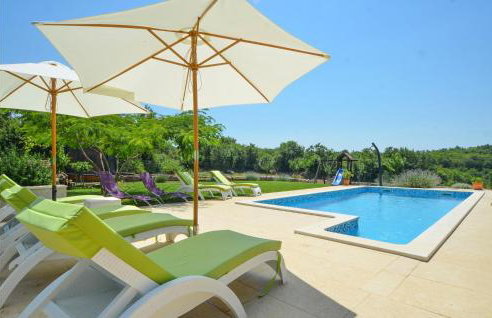 Gorgeous Home In Kanfanar With Wifi - Photo 12