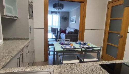 Piso céntrico en Viveiro con aparcamiento - Foto 5