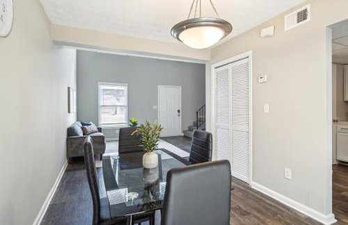 Spacious 1 Bed 15 Bath Towmhome I Ellenwood - Foto 11