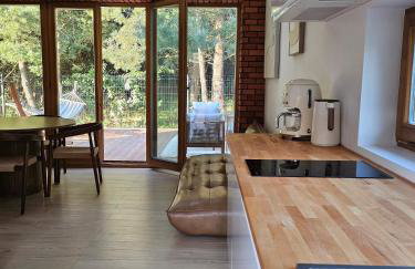 Domek w Lesie z Kominkiem i Ogrodem Niedalino - Foto 16