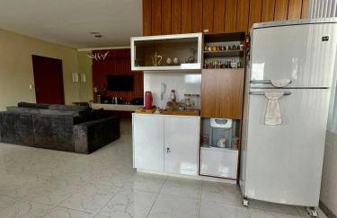 Aptos Luxo completo 2 e 3 quartos em Guriri 300 mts da praia Wi-fi grátis - Photo 2