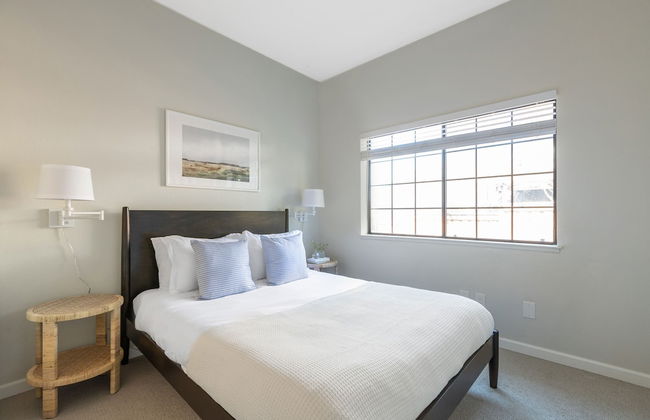 Jasmine by Avantstay Entertainers Paradise w Hot Tub Pool Table Large Patio - Foto 24