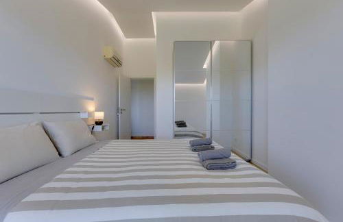 VILASOL - "Captain's Retreat" for 4 with AC facing the gardens & Pool - Foto 13