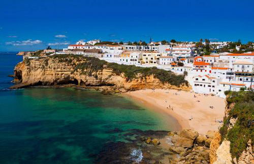 Casa Rainha Near Carvoeiro pool BBQ - Foto 31