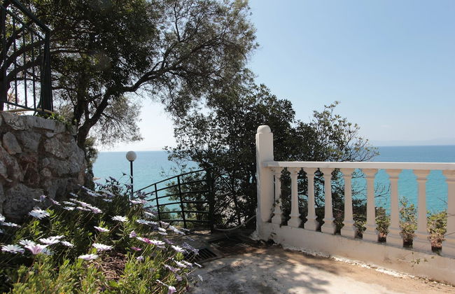 Apollon Apartments - Photo 11