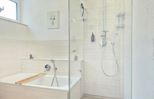 Black Forest I Sauna auf dem Balkon I Boxspring I Nespresso I Ausblick I Wasserfälle im Ort - Foto 9