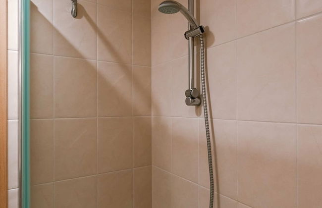 Lovely Andr Farm in the Greenery of Kortrijk - Photo 32