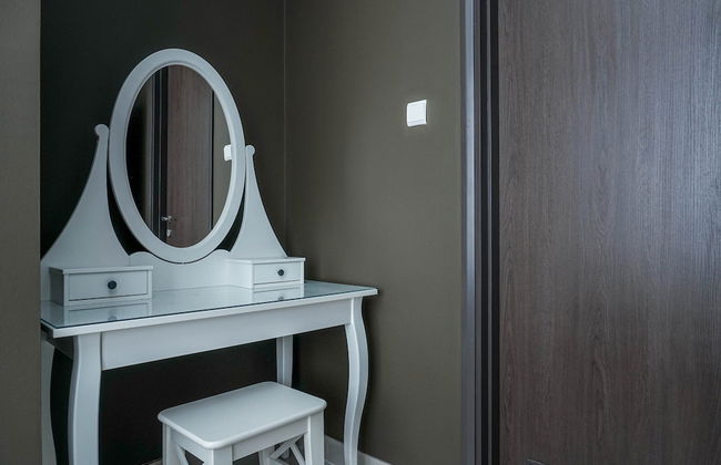 Exquisite 3BR Residence at Ciputra International Apartment - Photo 18