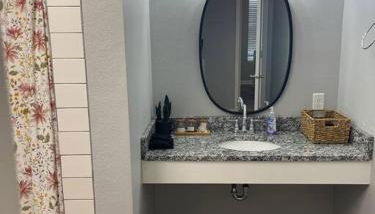 The Bernice - 2 Bedroom Apt in Quilt Town, USA - Foto 2