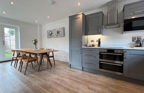 Central Warwick townhouse within easy reach of Stratford upon Avon and Cotswolds - Foto 9