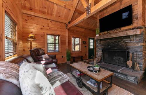 Cozy Log Cabin with Hot Tub 10 Min to Hunter Mtn - Foto 11