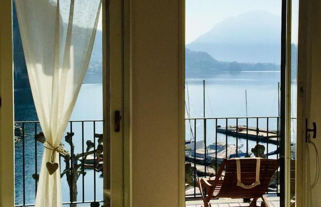 Mamma Ciccia Holiday Home - Front Lake Apartment, beach and swimming pool - Foto 27