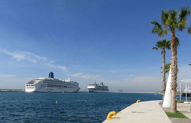 Traslado privado desde Alcalali al aeropuerto de Alicante – Elche (ALC) - Foto 5