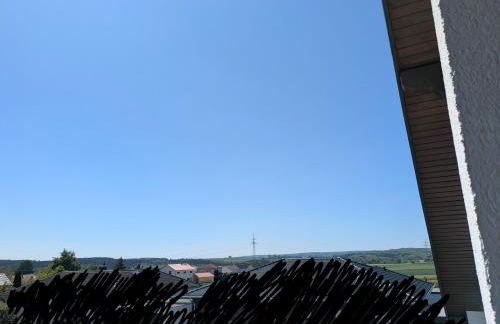 Ferienwohnung Gerstetten 85 qm - 2 Schlafzimmer - Küche mit großem Essbereich - Wohnzimmer - Balkon - Bad - ruhige Lage - Foto 3