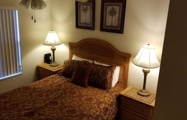 3br, 2.5ba Townhome W/ Lake View, Sunny Rear Yard 3 Bedroom Townhouse by RedAwning - Foto 5