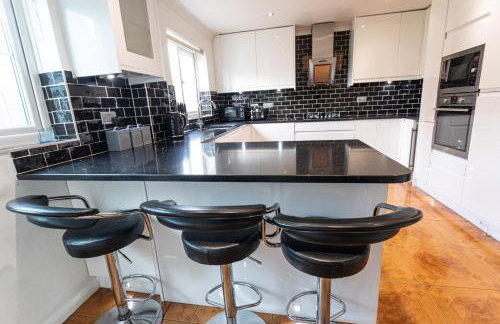 October Disc - Long Stay - Contractors - Foto 49