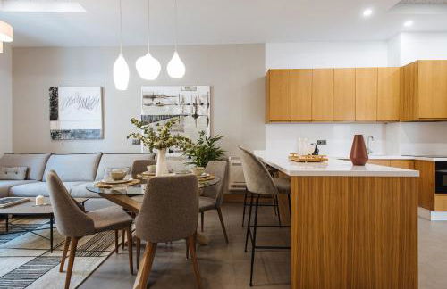 Guadalupe 15 by Magno Apartments - Photo 49