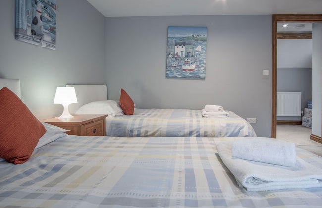 Rose Coach House - 3 Bedroom Cottage - Pendine - Foto 20