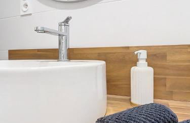 Le Romarin Bas de villa T2 avec jardin et parking au pied de la Forêt - Foto 16