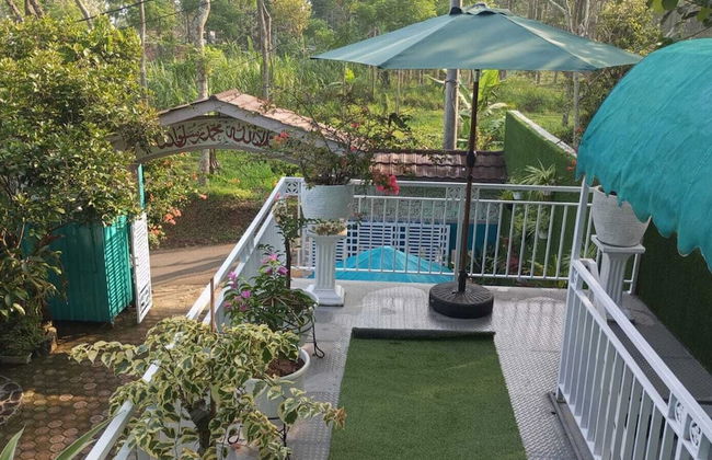 Green House Villa Bogor - Photo 9