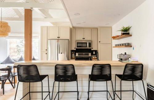 Seasons Four 152 - Photo 12