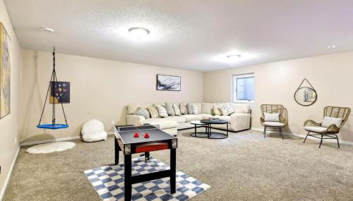 Basketball Court, Pickleball, Karaoke, 6 Beds - Foto 4
