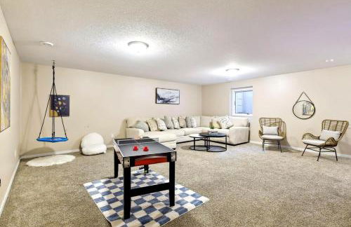Basketball Court, Pickleball, Karaoke, 6 Beds - Foto 4