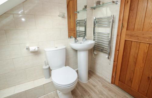 Riverside Barn - Photo 29