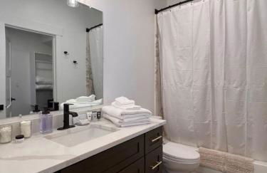 Stunning Penthouse Breathtaking Water Views 302 - Foto 13