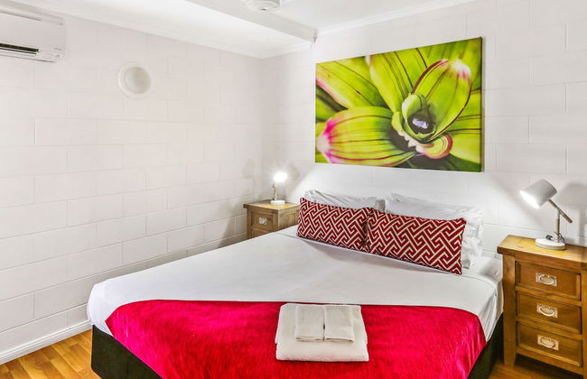 Cascade Gardens - Photo 14