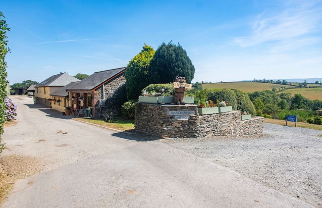 Frankaborough Farm Holiday Cottages - Photo 76