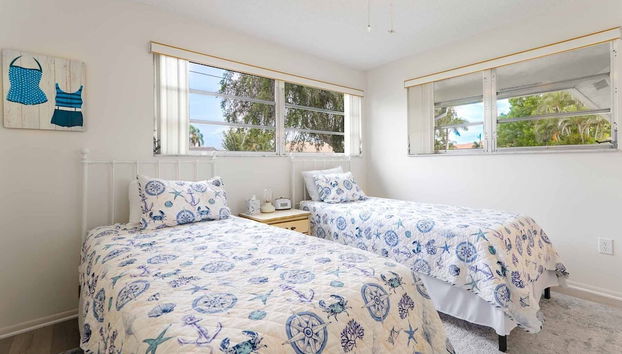 2472 Rosa Lane - Foto 4, Habitación