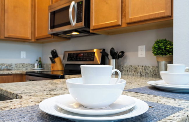 Lake View Home With Private Pool at Bella Vida 91 - Foto 41