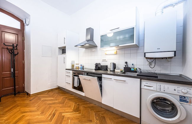 Charles Apartments in Old Town Prague - Photo 32