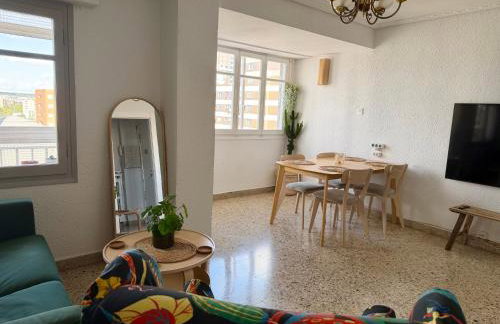 Acogedor apartamento a 5 min del Ave - Foto 2