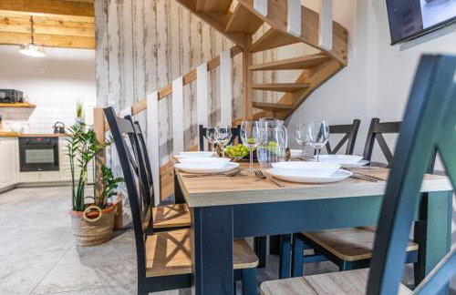 Ostoja Lemany - domki na Kaszubach, sauna, balia-jacuzzi, plac zabaw, tyrolka , dwa boiska, miejsce na ognisko, grill gazowy - Foto 32