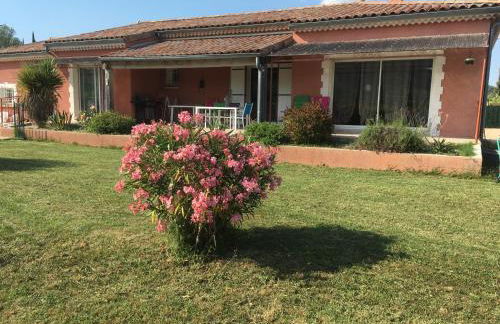 villa Soleil 3chambres piscine - Foto 1