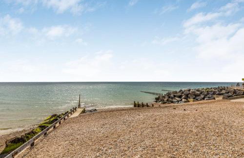 Delightful 2 Bed House a Stones Throw From Beach - Pass the Keys - Photo 28