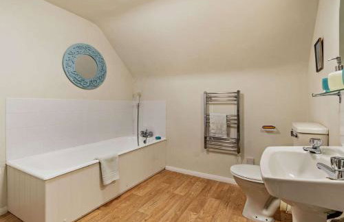 4 Bed in Uckfield oc-bt021 - Photo 11