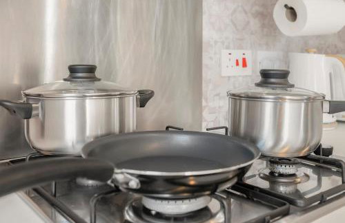 Stylish 1BR Flat-Terrace-Free Parking-Rail Station - Foto 13