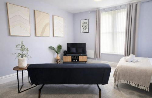 Beautiful Studio Flat, with Parking, Central location - Foto 5