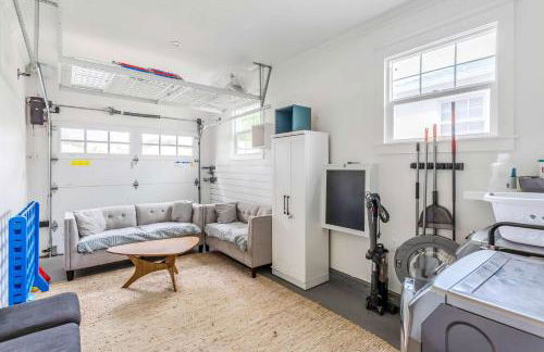 Spacious 4BR Games Workspace Outdoor Fun - Foto 42