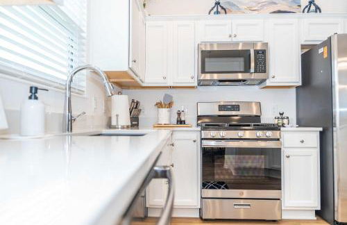 Bougainvillea Place- Brand New Golf Cart Included - Foto 10