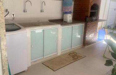 Apto no centro comercial de guriri, 2 garagens andar térreo - Foto 16