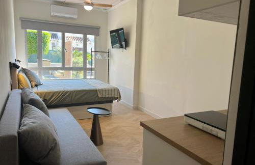 Apartahotel La Rotonda Cabo Roig Orihuela Costa Near the Beach and Leisure Area - Foto 3