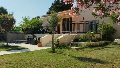 Villa avec plage à pied et grande piscine - Foto 3